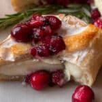 brie-cheese-and-cranberry-appetizer