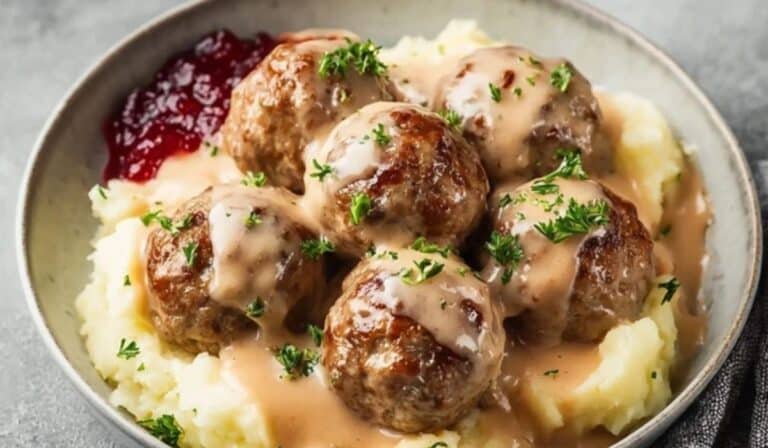 Swedish Meatballs in creamy gravy skillet