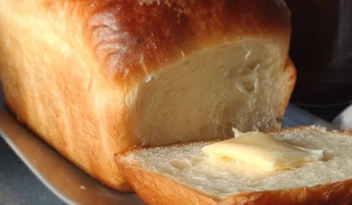 No-Fail Amish White Bread – 5 Simple Steps to the Ultimate Soft Loaf