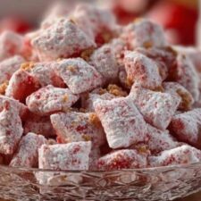 Cherry Cheesecake Puppy Chow: A Sweet Twist You’ll Fall in Love With