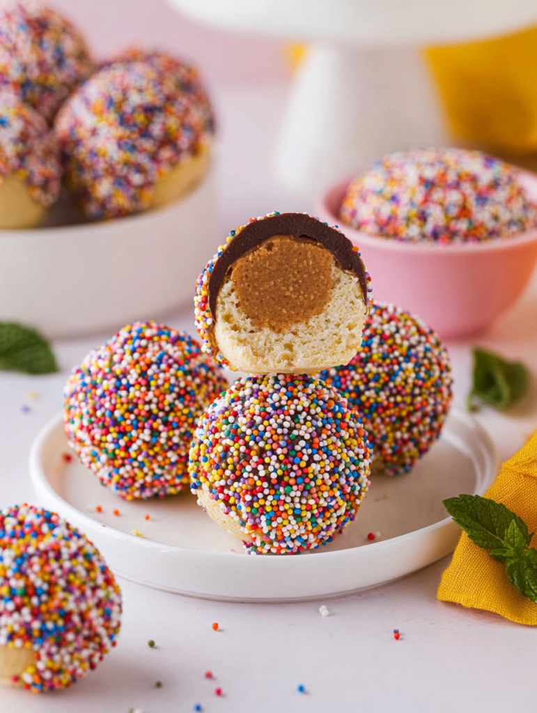 Awsum Cakes Simple Dot Cake Bites: A Colorful, Amazing Treat